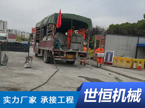 湖北公路深孔压浆